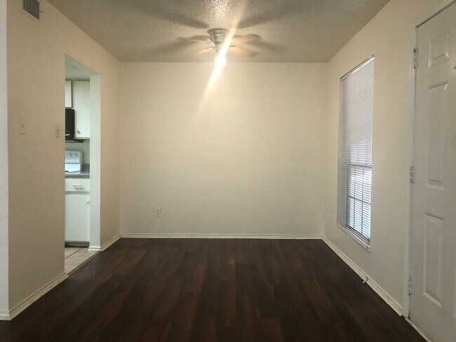 Photo - 2401 Leon St Unit 106A