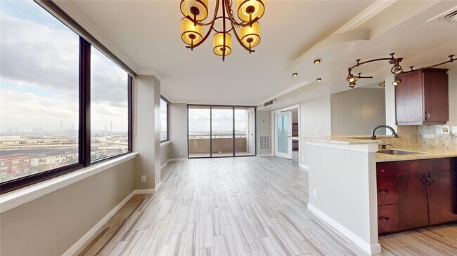 Photo - 3525 Sage Rd Unit 1404
