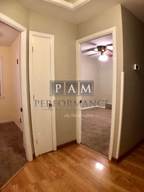 Photo - 2907 S 50th St