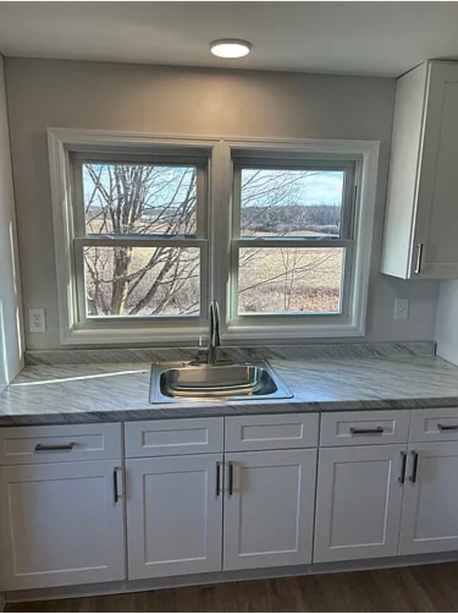 Photo - 982 S Schodack Rd Unit 4