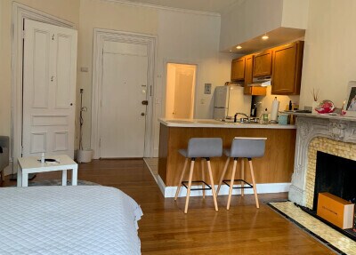 Building Photo - 307 Beacon St Unit 4 Rental