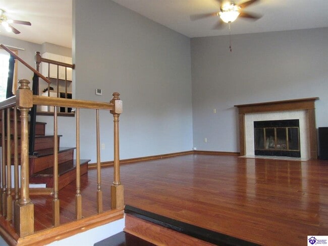 Photo - 696 Cottonwood Dr