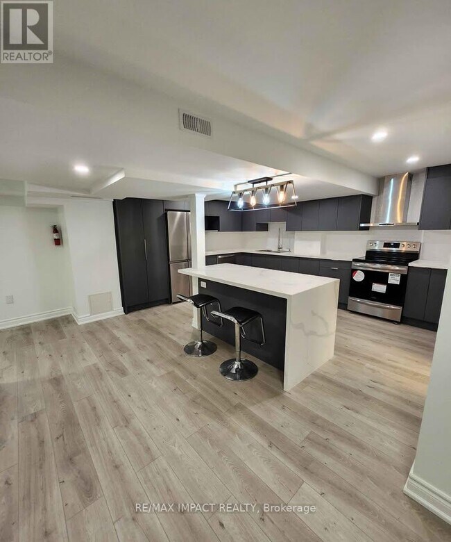 Photo - 127 Gillett Dr