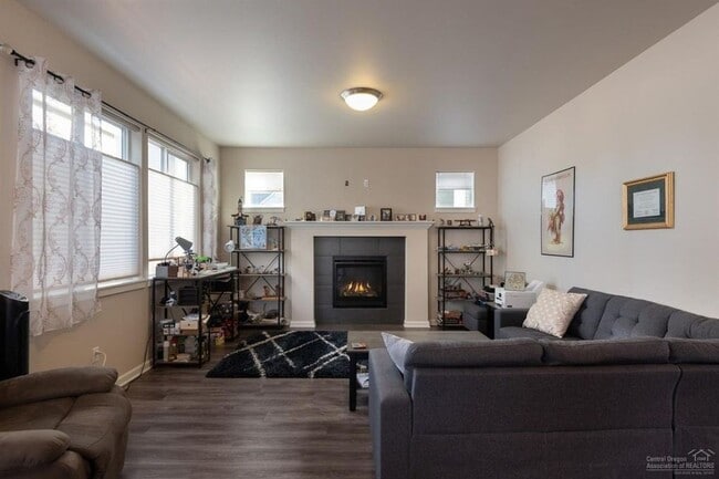 Photo - Well maintained home in SE Bend with AC!