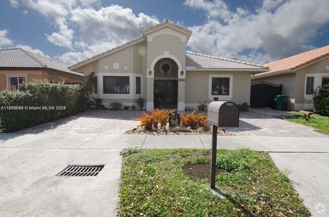 Building Photo - 8750 NW 142nd St Rental