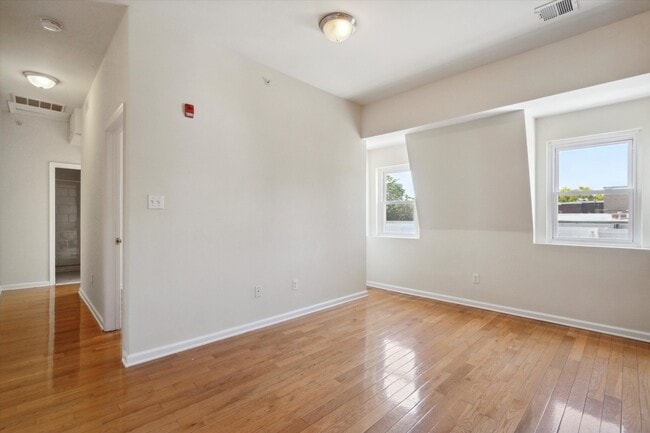 Photo - 1519 N 16th St Unit 42