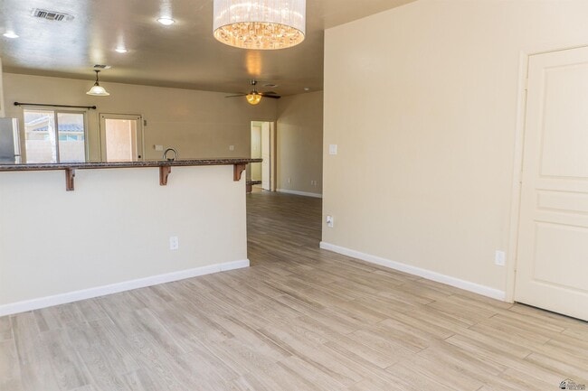 Photo - 2549 S 42nd Ave