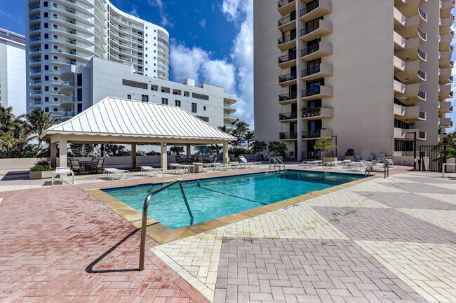 Photo - 4200 N Ocean Dr Unit 2-102