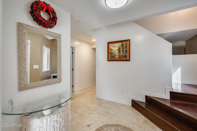 Photo - 2022 E Wahalla Ln