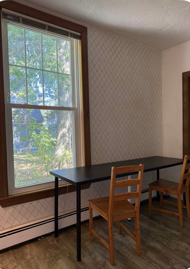 Photo - 41 Hollywood St. Unidad Apt 2