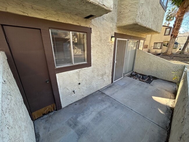 Photo - BRIGHT 2-BEDROOM CONDO NEAR LAS VEGAS LIVING