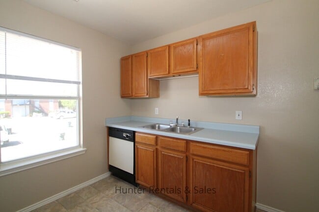 Building Photo - North Killeen! Unit C Rental