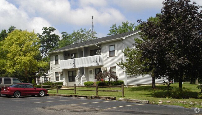 Wooster Ridge Apartments - Wooster Ridge Apartments