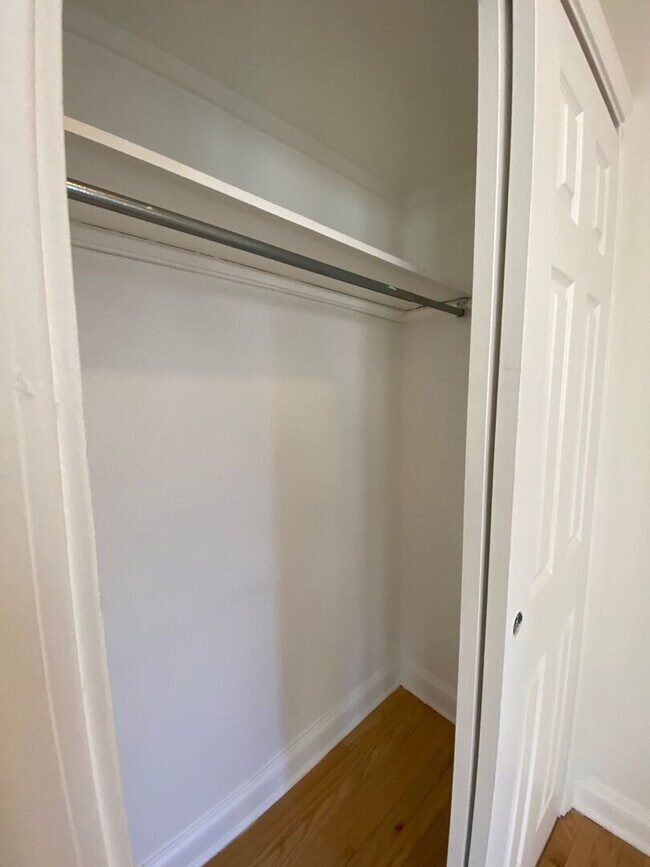 Photo - 1332 W Hood Ave Unidad 208