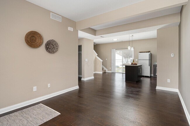 Photo - 6188 Brassie Ave Unidad 404