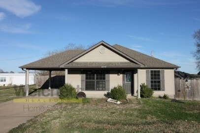 Photo - 704 N 4th St House