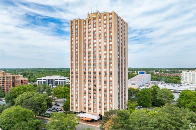 9701 Fields Rd Unit 1002
