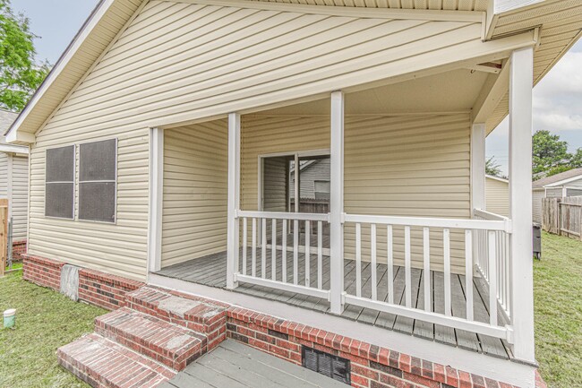 Photo - 10210 Berrypatch Ln