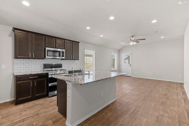 Photo - 8303 Amaryllis Ct