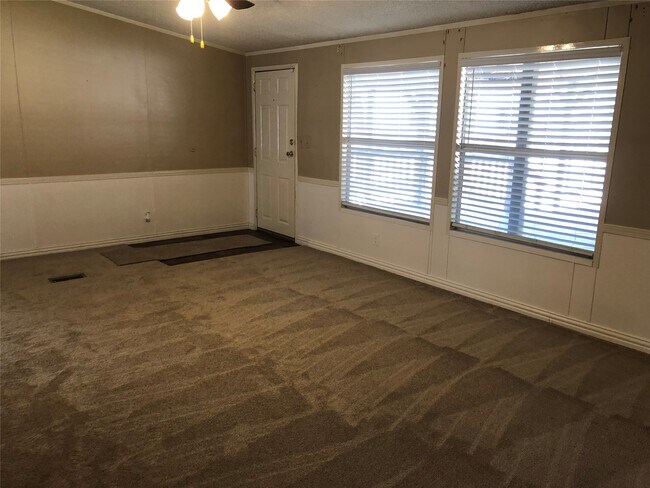 Photo - 22765 Hudson Rd