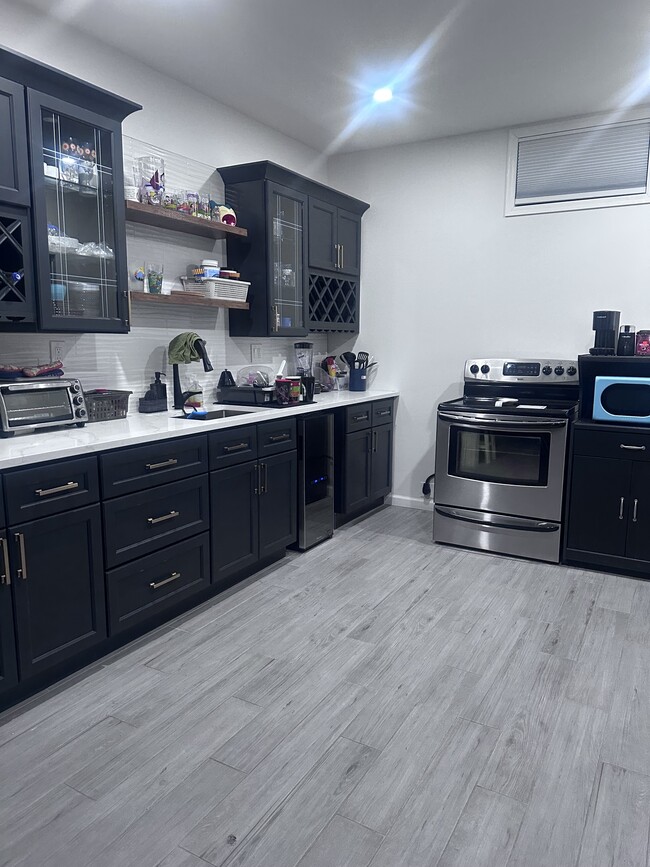 Photo - 105 Deer Park Rd