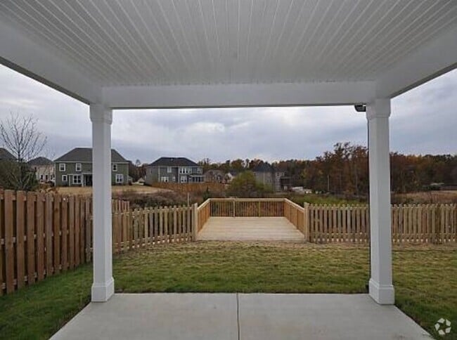 Building Photo - 5435 Everlook Cir Rental