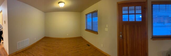 Photo - 2947 N 27th Ave Unidad 23