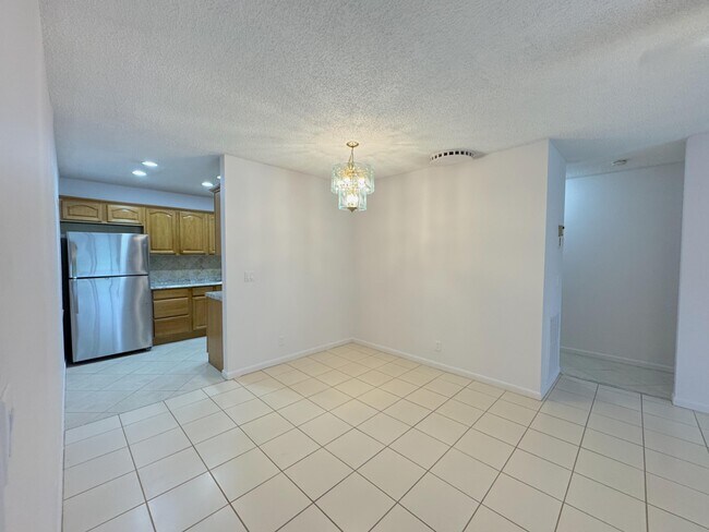 Photo - 1900 Palmland Dr Unidad 2 Rental