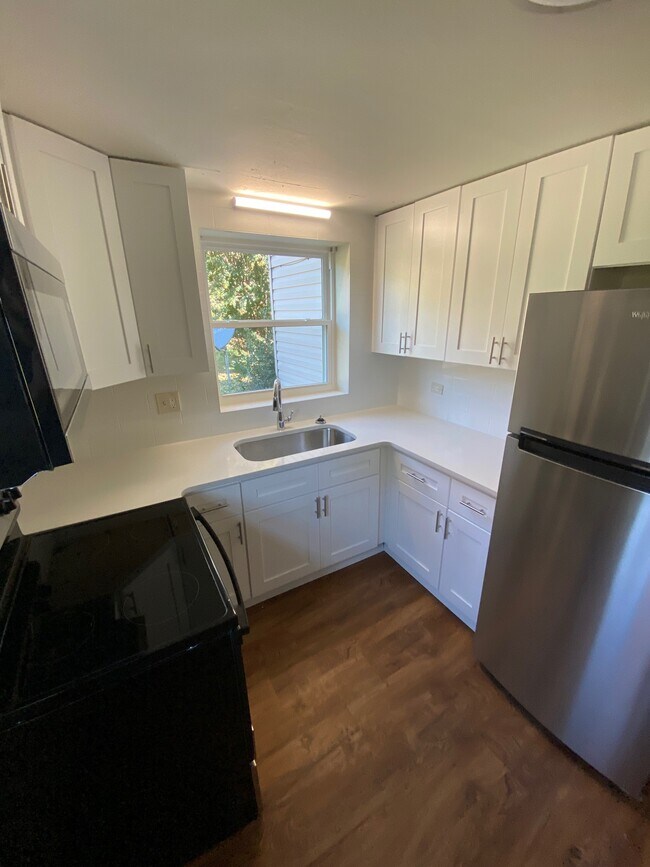 Photo - West Parkway