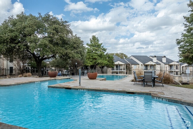 Swimming Pool - The Patten West