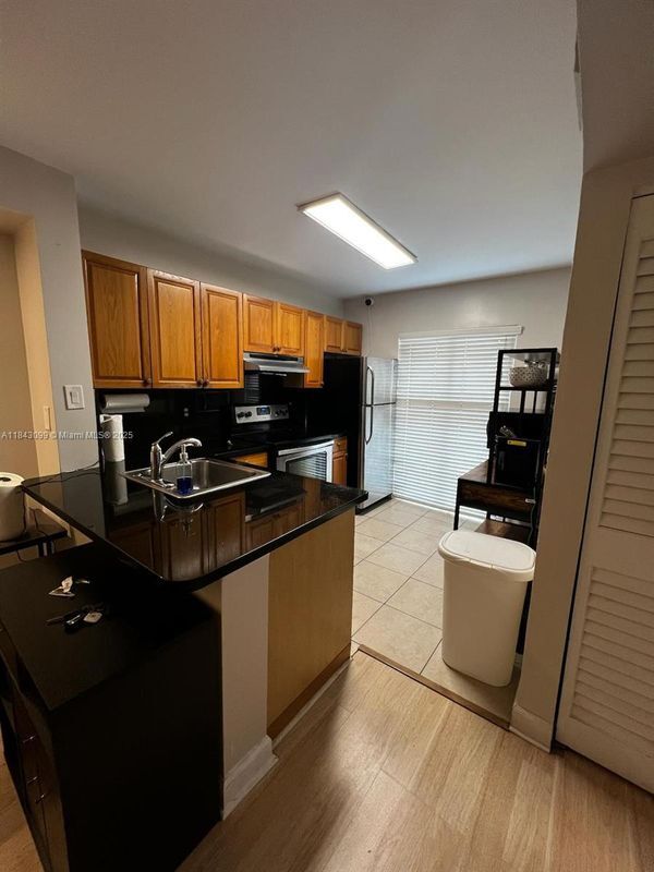 Photo - 2575 SW 27th Ave Condo