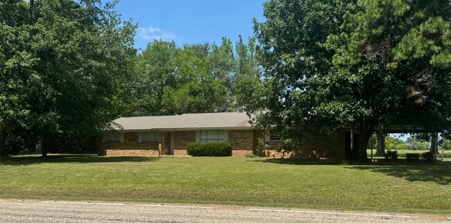 Building Photo - 8174 FM 1402