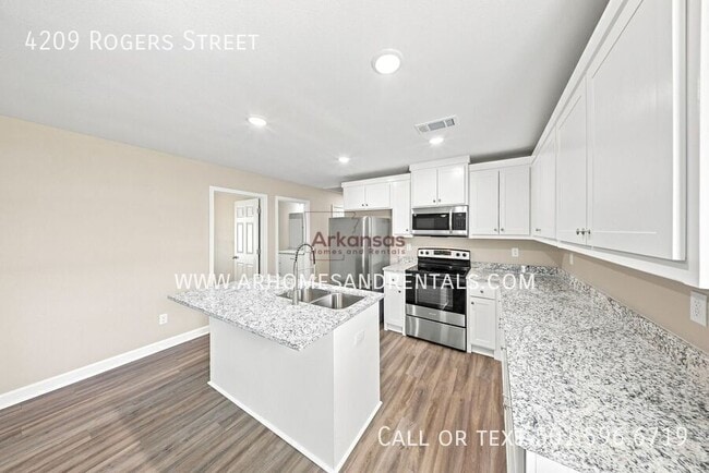 Photo - 4209 Rogers St