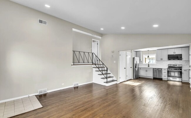 Photo - 11011 W Roosevelt Rd