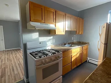 Building Photo - 51 Bedford St