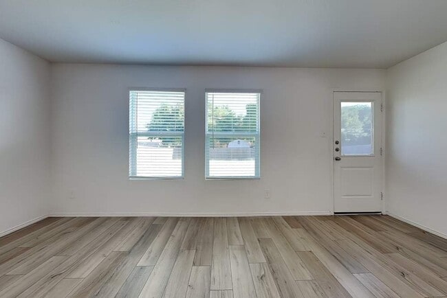 Photo - 10528 Sewell Cir