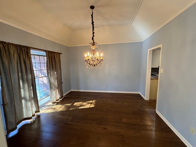 Photo - Very Nice 4 Bedroom 2.5 Bathroom Home in N...