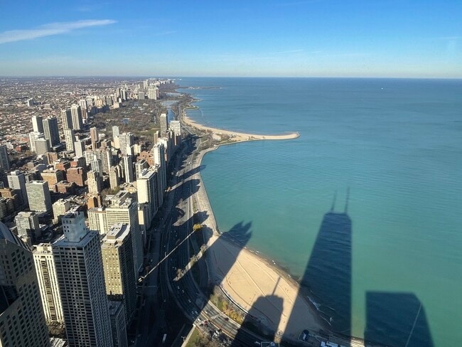 Photo - 175 E Delaware Pl