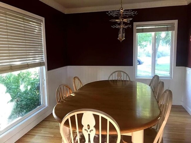Photo - 2274 Luana Ln