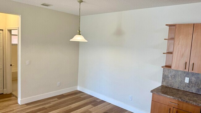 Photo - 3545 Forest Hill Blvd Unit 5