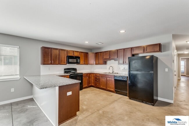 Photo - 3 bedroom 2 bath duplex