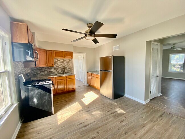 Photo - 5543 W Margaret St