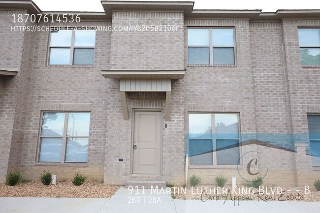 Building Photo - 911 Dr M.L.K. Jr Dr Unit B