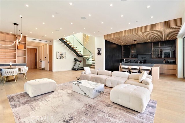 Photo - 5347 Natick Ave