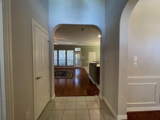 Photo - 3710 White River Dr