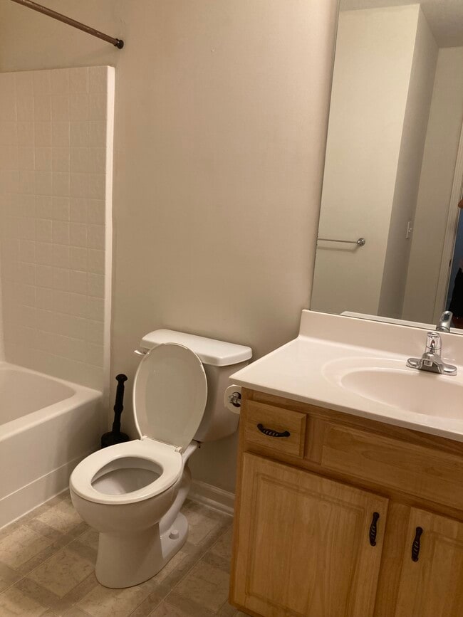 Photo - 274 N Ferrel St