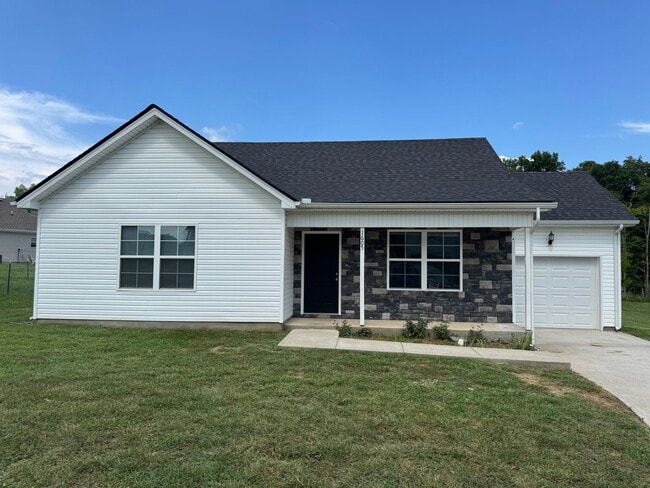 Photo - 1605 Gambill Wood Dr