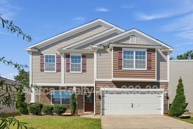 Building Photo - 9724 Chase View Dr