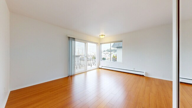 Photo - 759 Green St Unit 3A