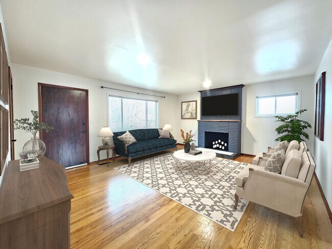 Building Photo - $2,300 - 3 Bed / 2 Bath Rancher Home in Perry District